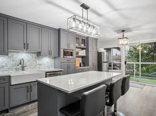 4740 221st St #2, Langley, BC V2Z1L8