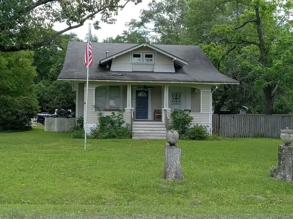 416 SE Railroad Ave, Ponchatoula, LA 70454