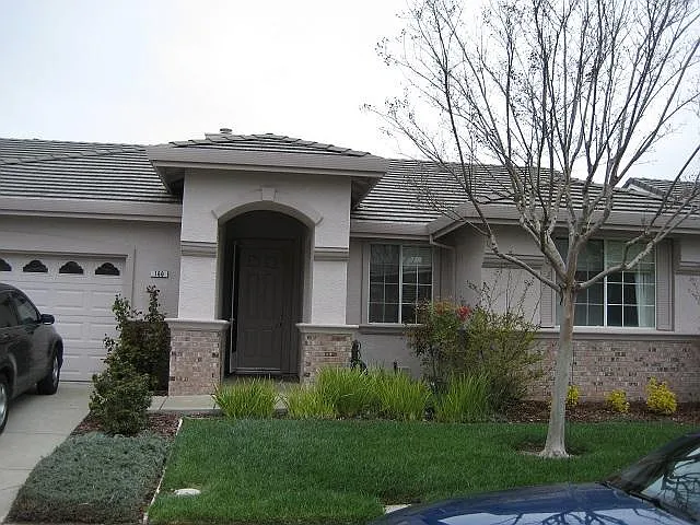 160 Currant Ln photo 1