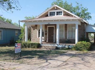 1004 N 6th St, Ballinger, TX 76821
