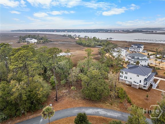 2nd image of 104 Cactus Point Drive