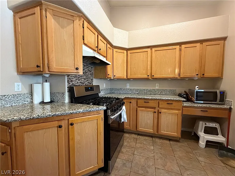 6405 Steamship Ct — Photo 7