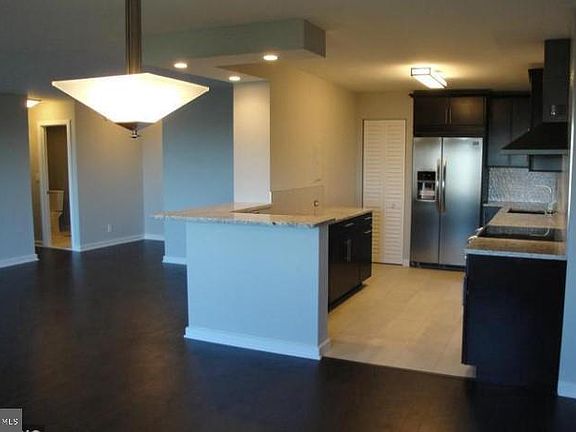 5th image of 8340 Greensboro Dr APT 1004