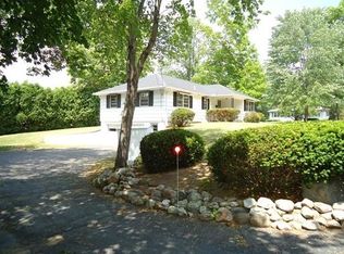 2 Westview Ter, Easthampton, MA 01027