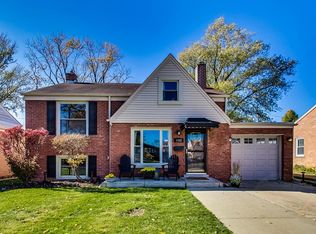 1432 Ostrander Ave, La Grange Park, IL 60526
