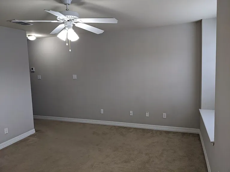 5805 Thompson Pl — Photo 22