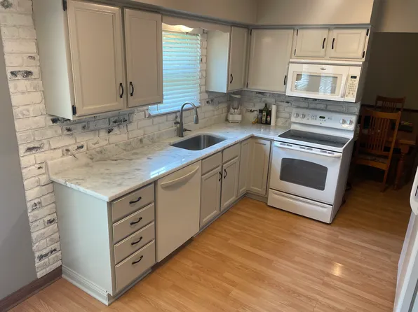 641 Olde North Church Dr, Westerville, OH 43081