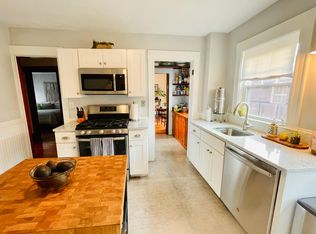 1680 Columbia Rd #2, Boston, MA 02127