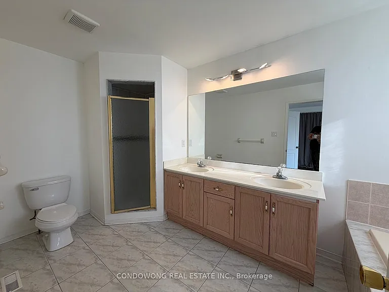 78 Bridlepath St — Photo 24