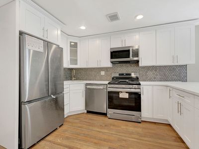 108-05 221st St #A, Queens Village, NY, 11429