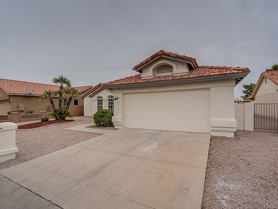 1st image of 25227 S Buttonwood Dr