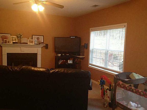 5th image of 4100 Jackie Dr