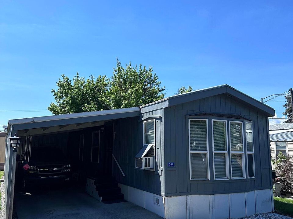 1st image of 900 N Idaho St Unit 204