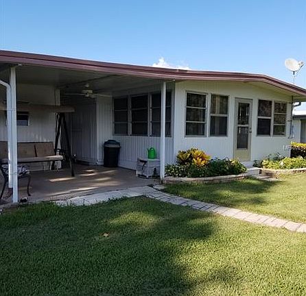 2nd image of 3896 Picciola Rd