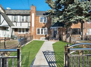 114-23 200th Street, Saint Albans, NY 11412