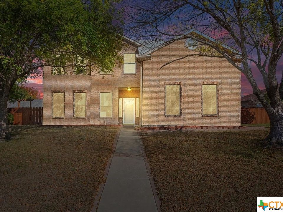 1st image of 2508 Creek Dr