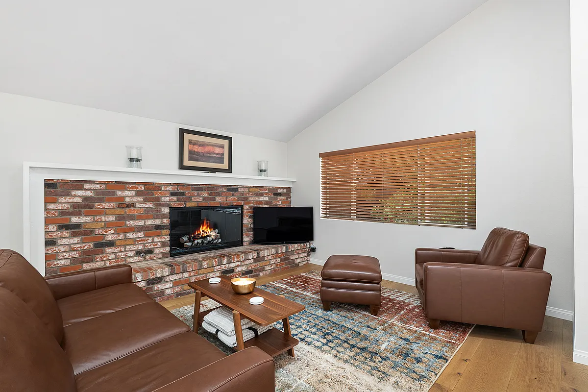 13661 Nogales Dr — Photo 3