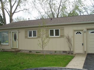 119 Lake Hills Rd, Michigan City, IN 46360