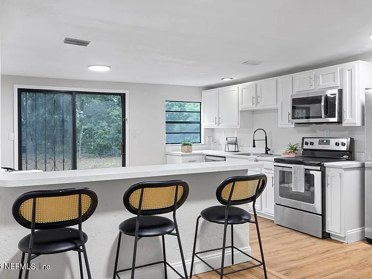 1012 Beckner Ave — Photo 13