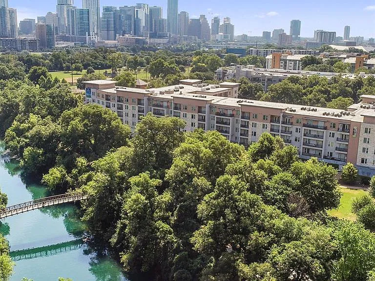 1900 Barton Springs Rd #4041 — Photo 3