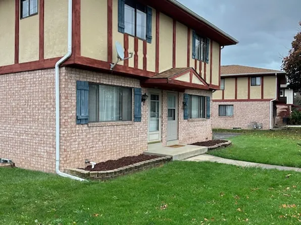 3622 Spring St, Racine, WI 53405
