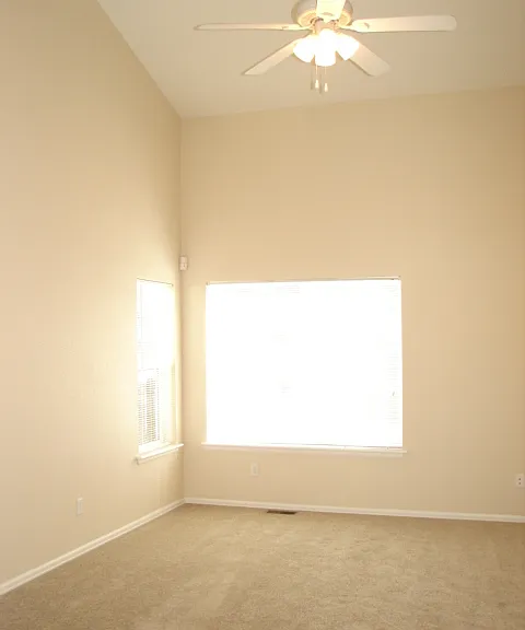 5065 Stone Fence Dr — Photo 4