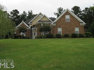 105 Clear Spring Ln, Oxford, GA 30054