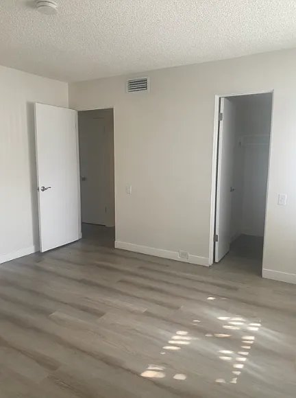 1 bed, 700 sqft, $1,580 — Photo 3
