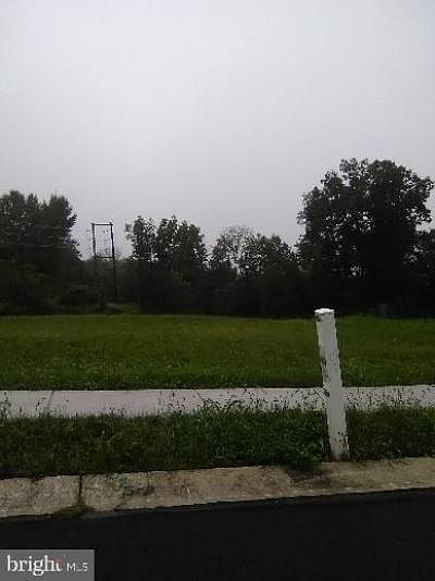 1st image of 36 Bud Ave