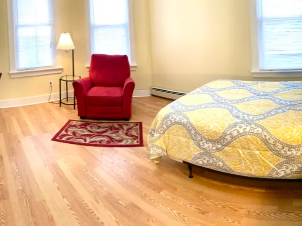 1 California Ave Room 1, Providence, RI 02905