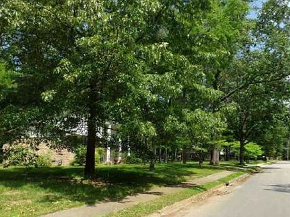 5th image of 500 Hermitagewood Dr NW