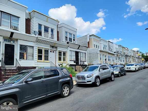 2nd image of 5543 Malcolm St
