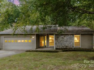 3844 Sweetgrass Ln, Charlotte, NC 28226