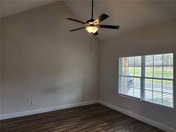 5th image of 1360 Castleberry Bridge Rd