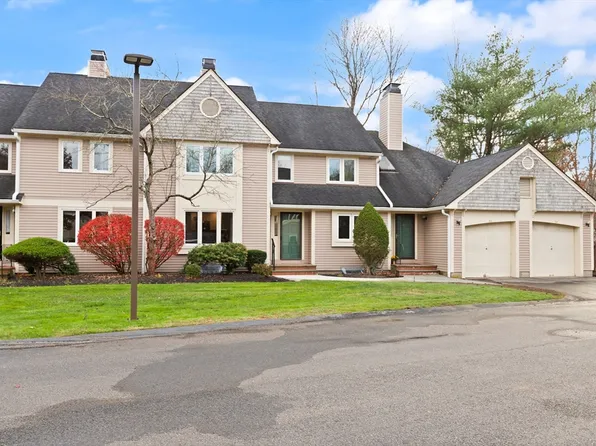 54 Jasper Ln, Randolph, MA 02368