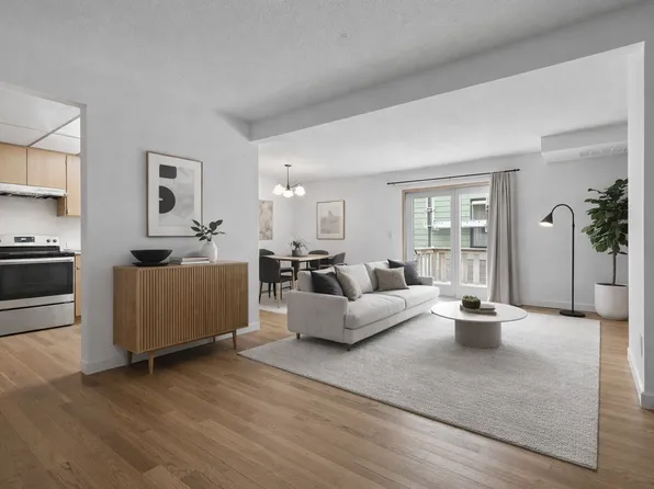 Van Cleve Townhomes, 951 17th Ave SE, Minneapolis, MN 55414