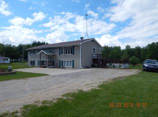 10200 W Jackson Rd, Riverdale, MI 48877