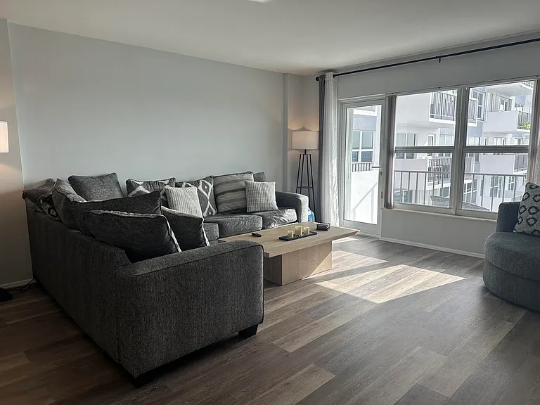 405 N Ocean Blvd #1717 — Photo 11