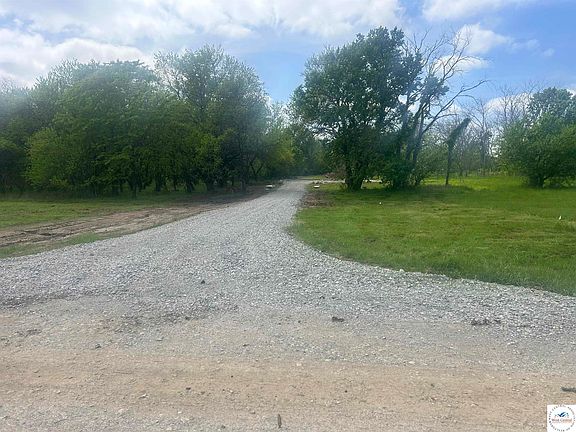 3rd image of 105 SE 315p Rd
