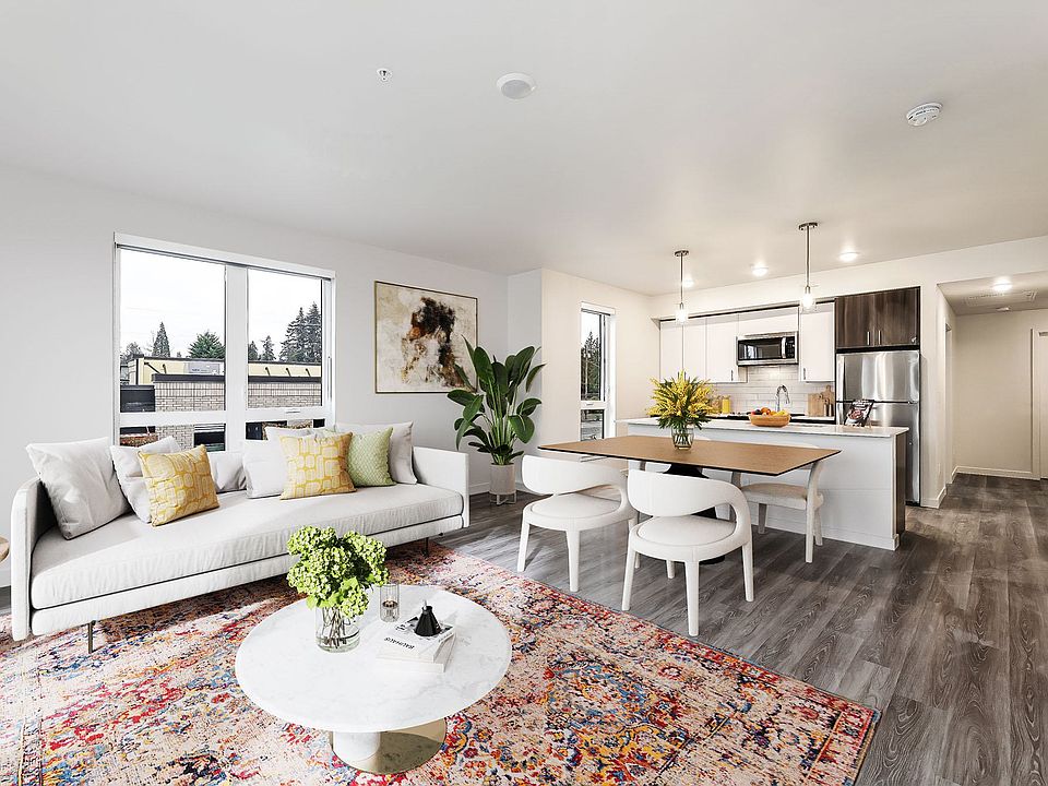 1st image of 13120 NE 85th St #4668280