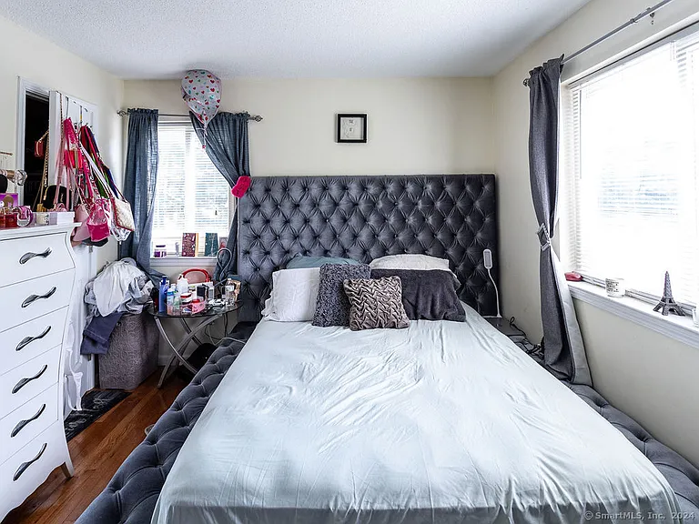 309 Ely Ave #H1 — Photo 18