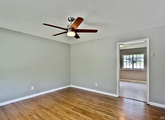 5th image of 2806 Briarcote Ln