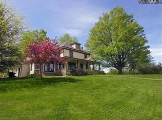 3574 Pioneer Trl, Mantua, OH 44255