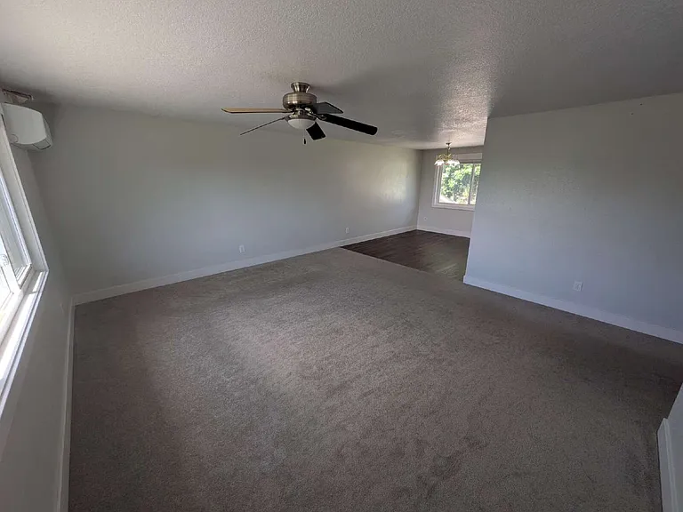 838 S Roberta St #1 — Photo 4