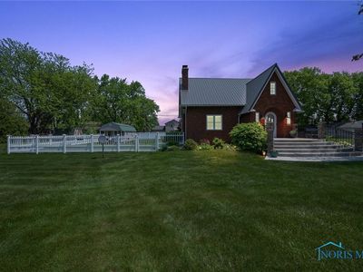 28223 E Broadway St, Walbridge, OH, 43465