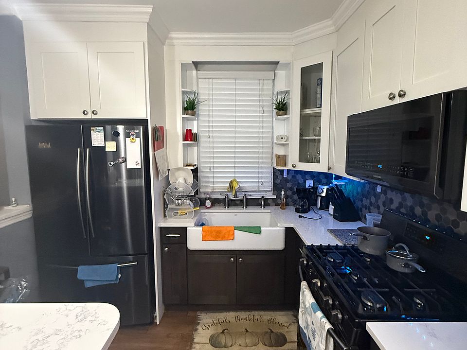 1st image of 267 Ackerman Ave #1