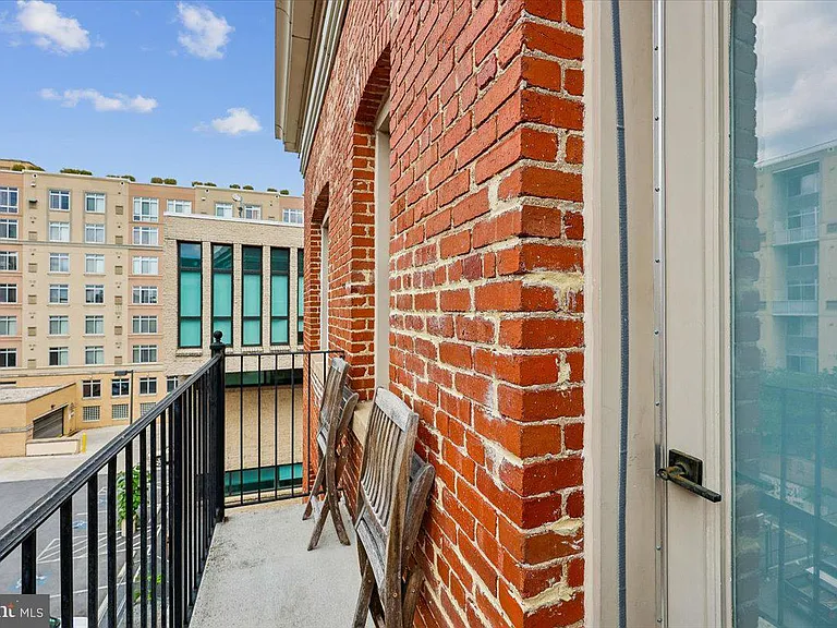 1401 Columbia Rd NW #410 — Photo 26