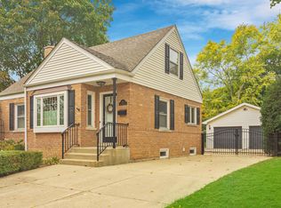 436 E Austin Ave, Libertyville, IL