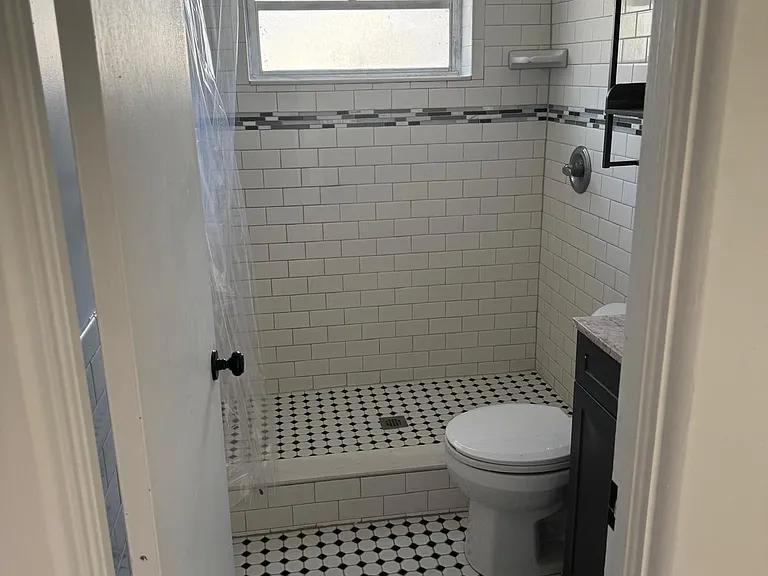 212 Dennis Ave — Photo 21