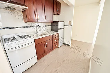 Rented by Genik Group Corp